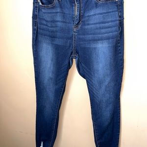 High rise skinny jeans with ankle detail